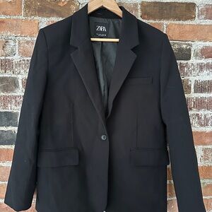 Zara Women's Elegant Black Suit Jacket